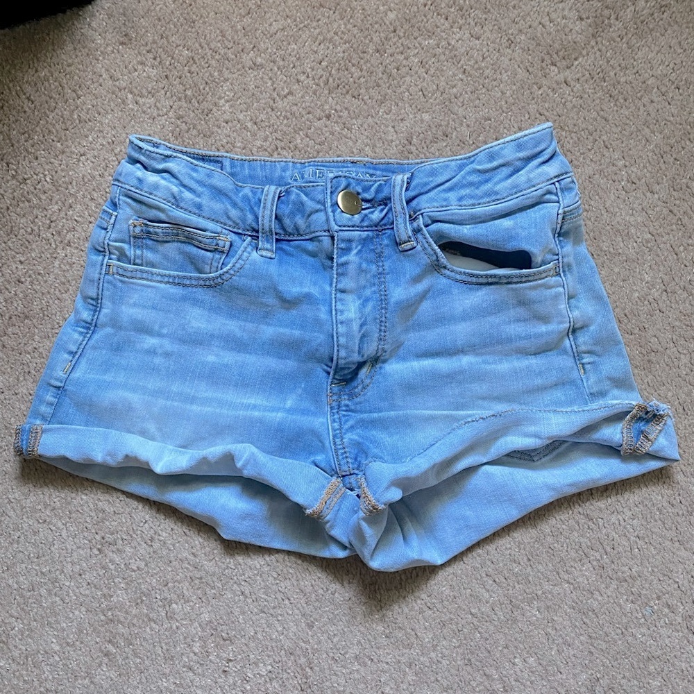 Light wash super stretch jean shorts